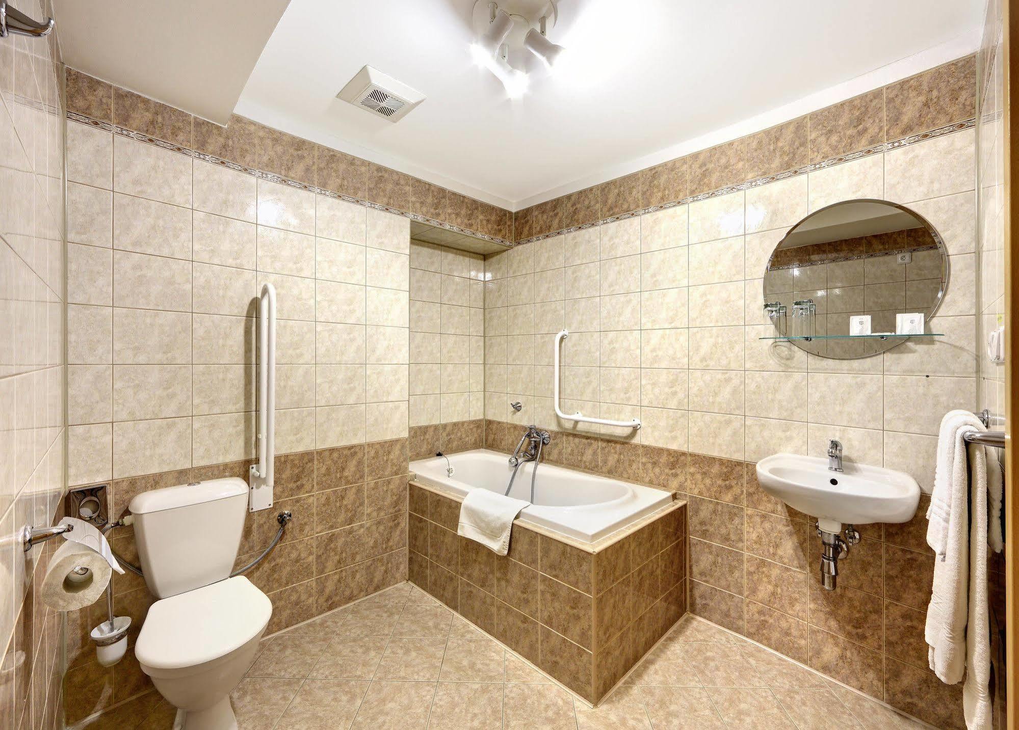 Hotel Panska Bechyne Ngoại thất bức ảnh
