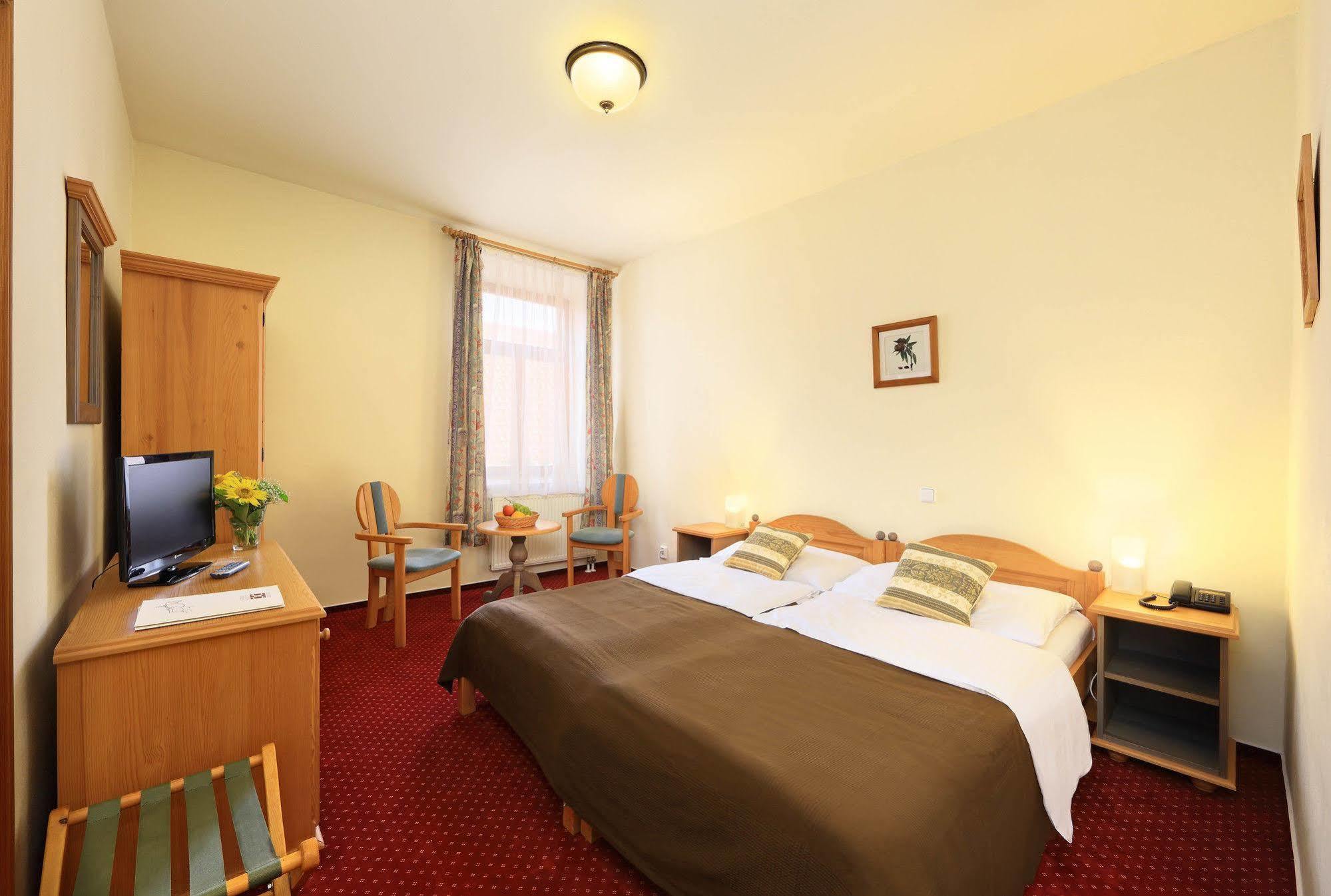 Hotel Panska Bechyne Ngoại thất bức ảnh